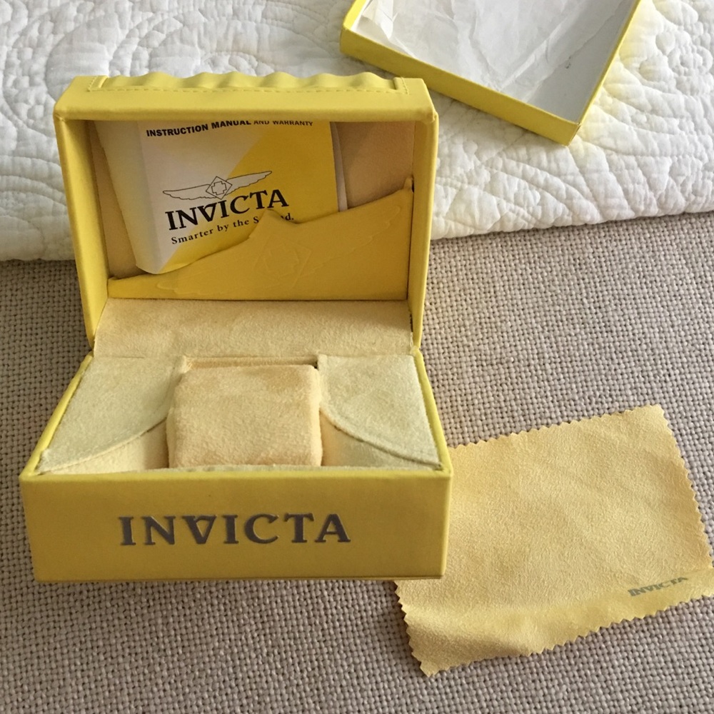 Invicta watch box